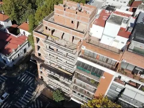 Venta Mono  luminoso, en constr. Belgrano