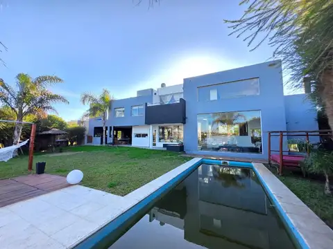 VENTA CASA 5 AMB AL AGUA AMARRA S. ISIDRO LABRADOR