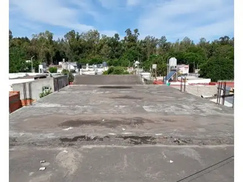 Galpon en Venta 34  mts Fondo