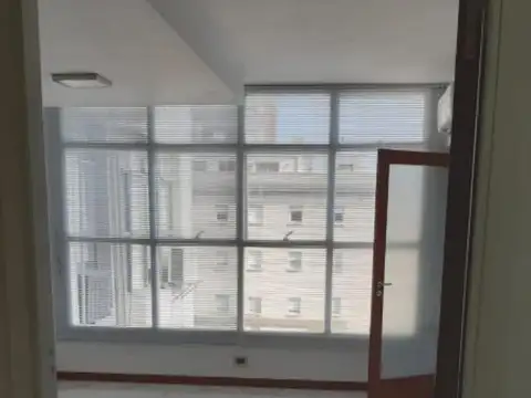 Oficina en Venta 40 años