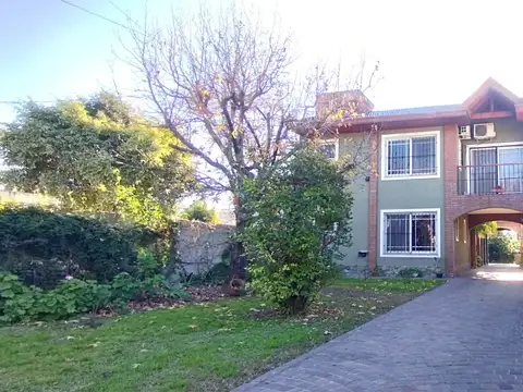 VENTA CASA 3 DORMITORIOS BERAZATEGUI CENTRO