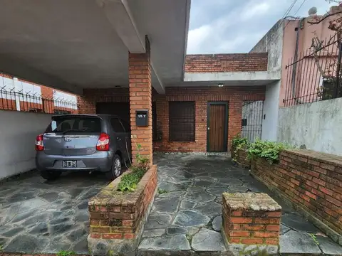 CASA EN VENTA SAN LORENZO 175 VILLA DOMINICO