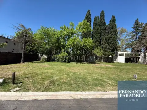 Terreno en Venta en Barrio Parque Leloir, USD 67.000
