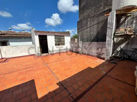 VENTA PH 3 ambientes con cochera y quincho en Villa Maipú –