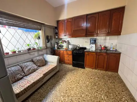 VENTA PH 3 ambientes con cochera y quincho en Villa Maipú –