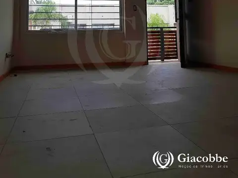 Departamento en Venta en Luis Guillon, USD 79.000