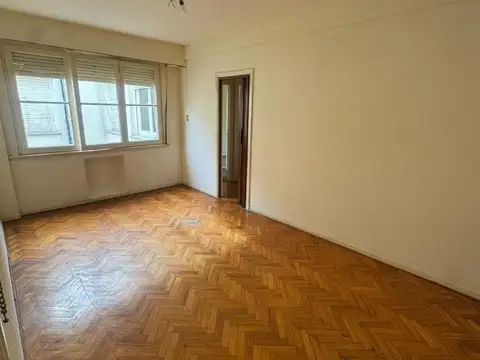 Avenida Caseros 2900, Piso 7