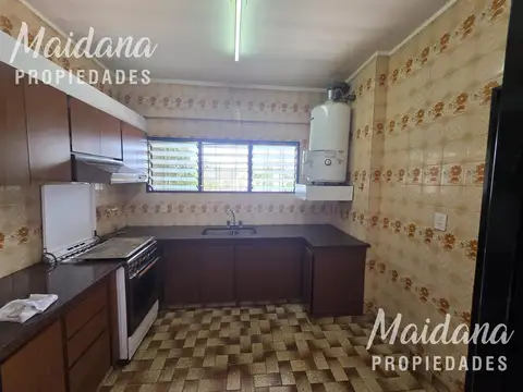 Departamento en Alquiler de 3 dormitorios