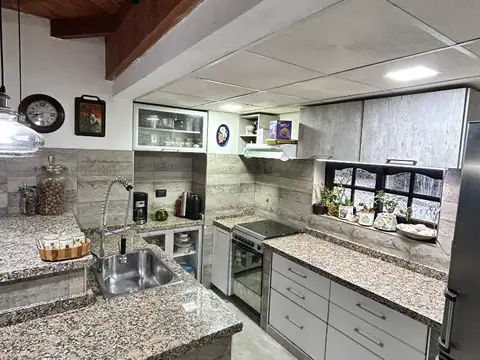 Casa en Alquiler de 3 dormitorios