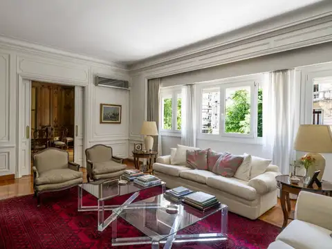 Departamento en Venta de 8 ambientes