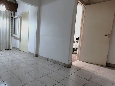 Depto Tipo Casa en Venta de 6 ambientes