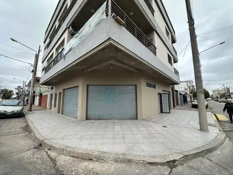 Galpón en Alquiler en Lomas del Mirador, Partido de La Matanza