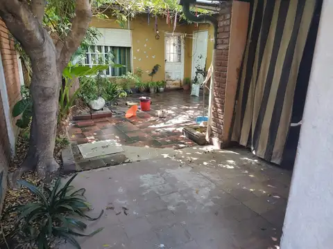 Depto Tipo Casa en Alquiler de 3 ambientes