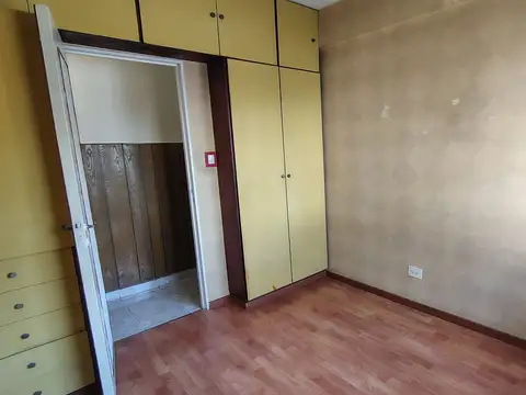 VENTA DEPTO 3 AMB EN POMPEYA