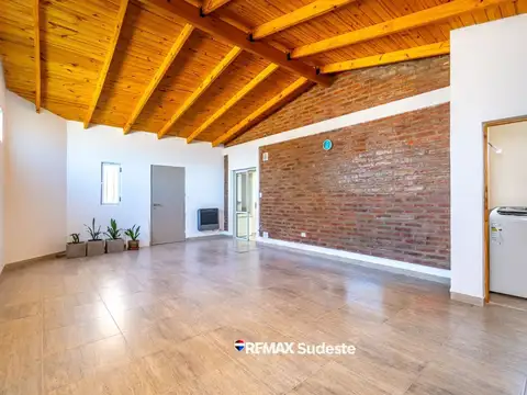 VENTA- CASA DE 2 DORMITORIOS-