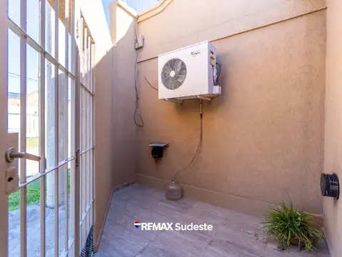 Casa 3 ambientes con 2 baños