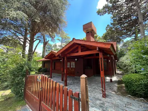 Casa en Venta 4 Dormitorios en Pinamar Zona Golf