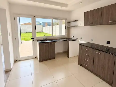 Casa en Venta en Coronel Brandsen, USD 53.000
