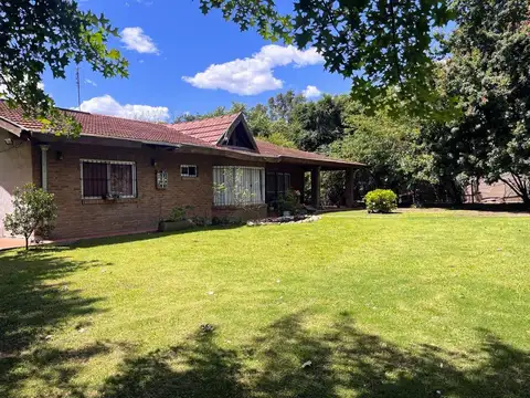 CASA QUINTA EN VENTA JOSÉ C PAZ C/PILETA, PARRILLA