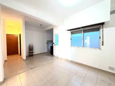 Depto Tipo Casa en Alquiler de 2 ambientes