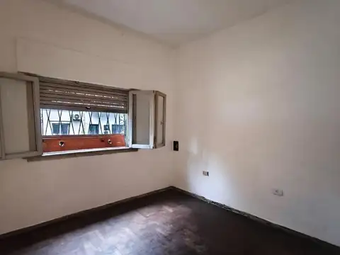 ALQUILER DE CASA TRES AMBIENTES