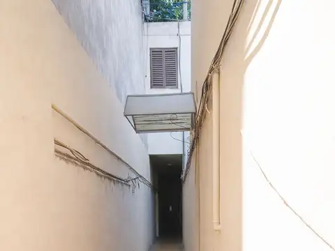 Franklin 1800, Piso PB