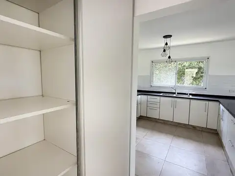 Casa en Alquiler 4 Ambientes en El Campo - Fincas Exclusivas Cardales