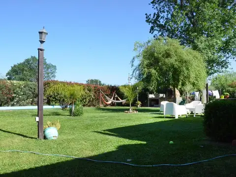 Casa en Alquiler en Funes Town, $ 1.700.000