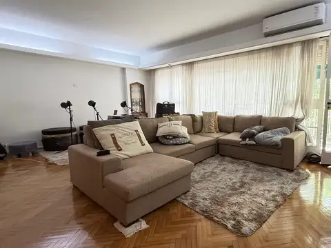 Departamento en Venta de 5 ambientes