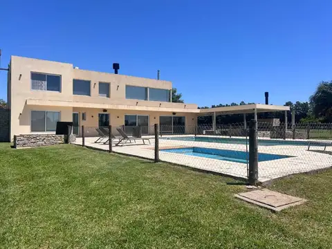 VENTA EXLUSIVA CASA QUINTA SAN ANDRES DE GILES 