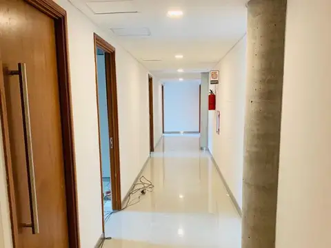 *EXCLUSIVA OFICINA DE 107 M2 CUB. TOTAL*VILANOVA OFFICE ESTA UBICADO A LA ALTURA DEL KM 16,5 CON RÁP