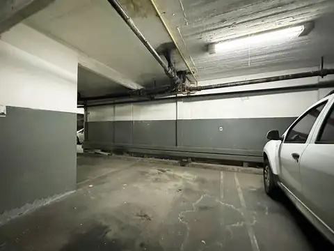 PALERMO-VENTA COCHERA- EN PLANTA BAJA