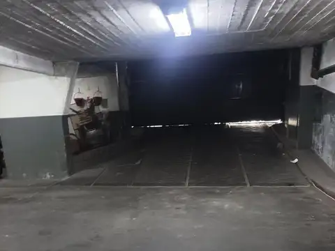 PALERMO-VENTA COCHERA- EN PLANTA BAJA