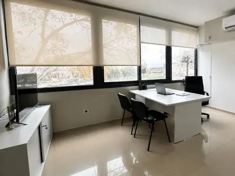 OFICINA EN VENTA CAMPANA