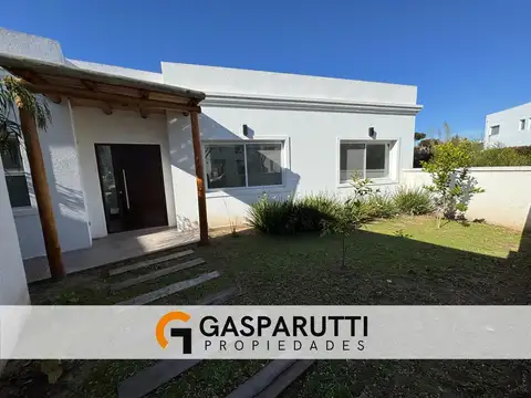 Casa en Venta en San Matias, USD 299.000