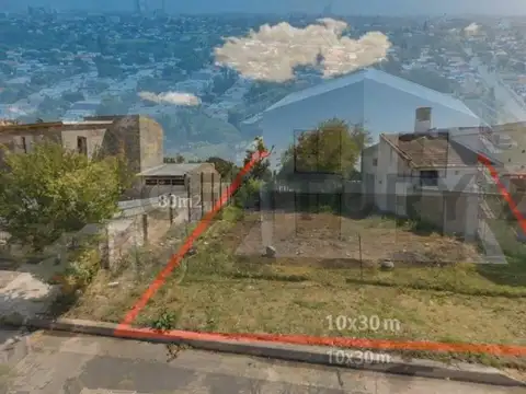 Terreno en Venta 25  mts Fondo