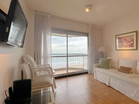 Departamento en Venta en Playa Grande, USD 190.000