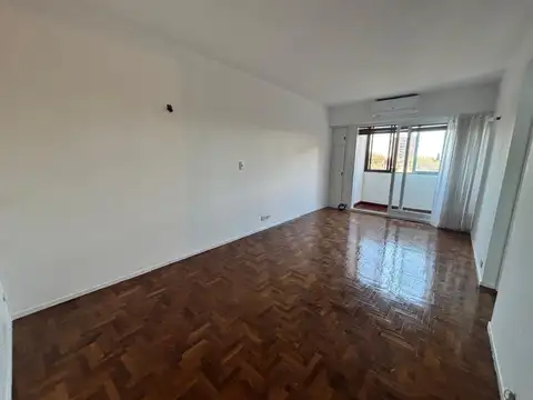 Departamento en Alquiler en Martínez, $ 650.000