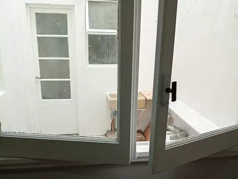 Depto Tipo Casa en Alquiler en Barracas, $ 650.000
