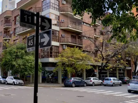 11 y 45 Venta de Cocheras, La Plata