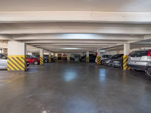 Venta Cocheras en Barrio Norte Lote de 4 Unidades