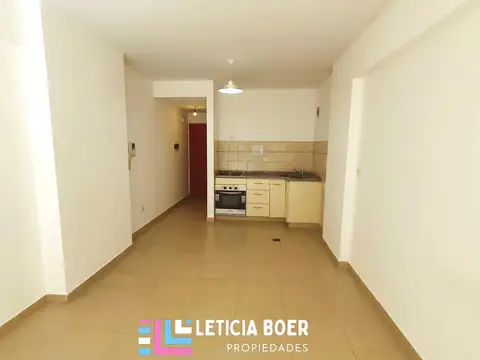Departamento en Alquiler en Villa Ballester, $ 450.000