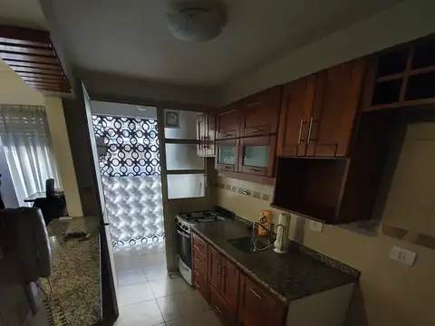Departamento en Alquiler en Flores, $ 650.000