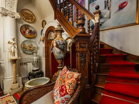 Venta Casa, 9 ambientes en Nuñez,  Quesada y Ciudad de las Paz, Capital Federal.