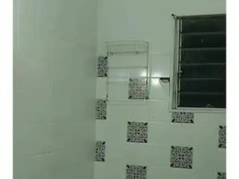 Departamento 5 ambientes con 1 baño