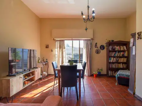 Profesor Agustín Rogelio Vidal 4300