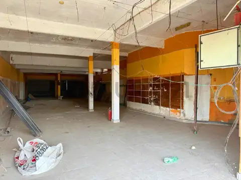 Venta de Local comercial - Posibilidad de distintos usos