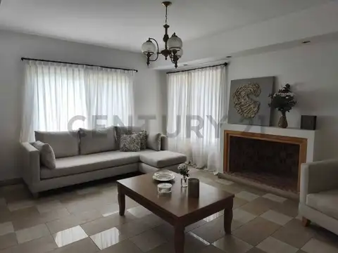 Casa en Alquiler en Canning, USD 2.500