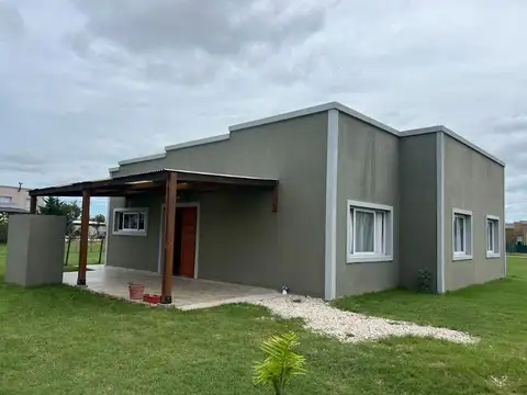 Casa en Venta en Domselaar, USD 75.000