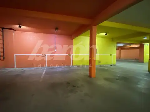 Cochera - Alquiler - Argentina, Lomas de Zamora - Italia 245